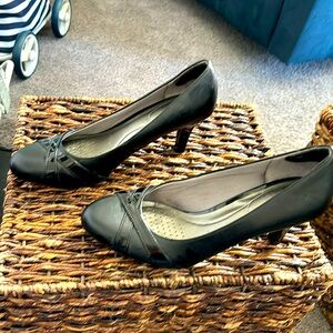 Lifestride like new heels